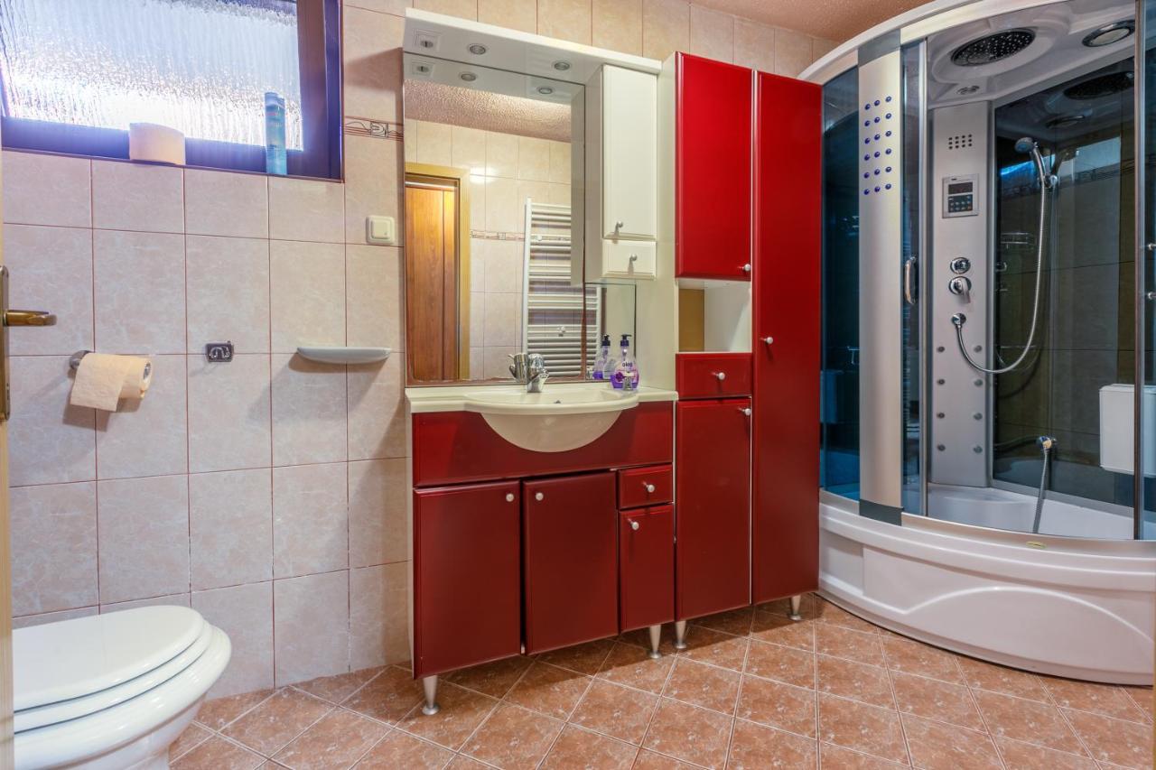 Apartment Eni Selce Exterior photo
